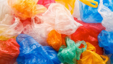 More than 215 billion pieces of flexible plastic packaging are put on the UK market every year, a recent study concluded